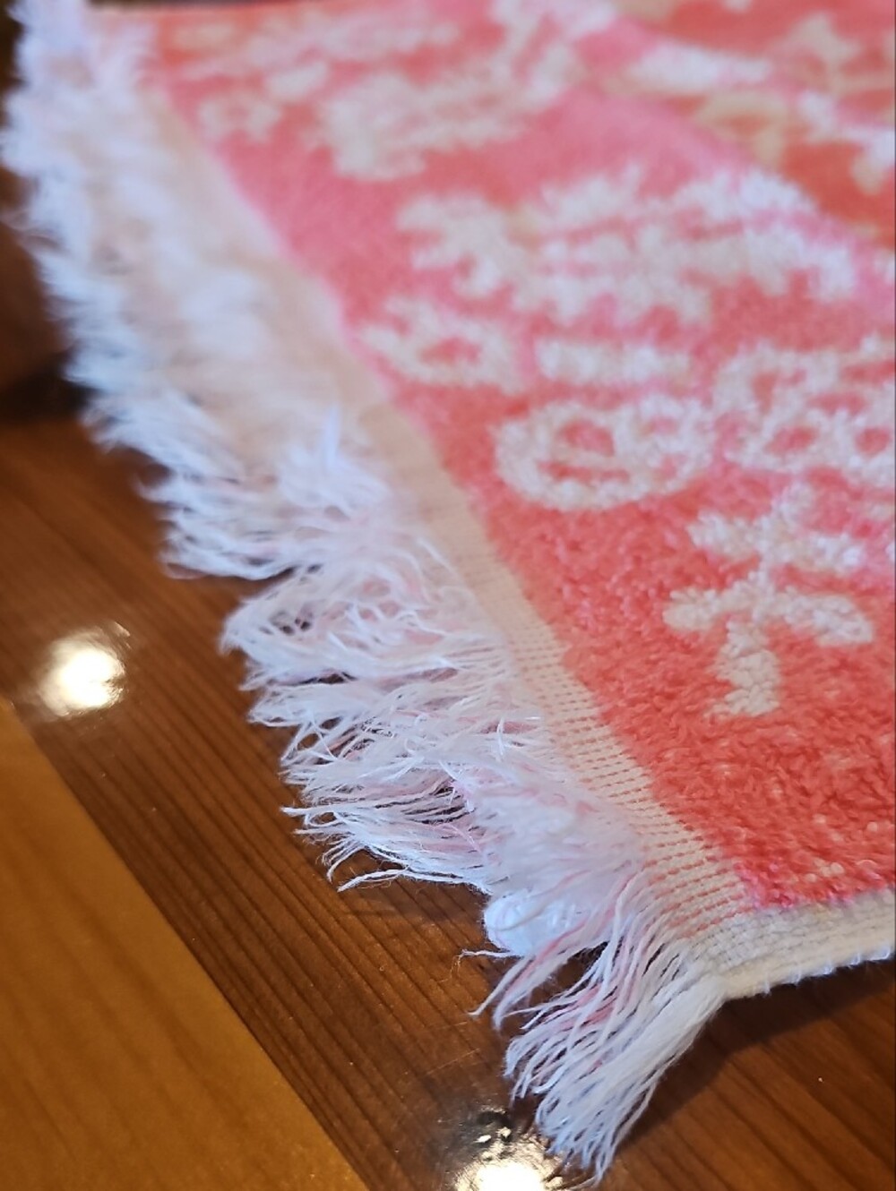 Vintage 3 Piece Wabasso Pink and White Bath Towel Set - Picture 5 of 9